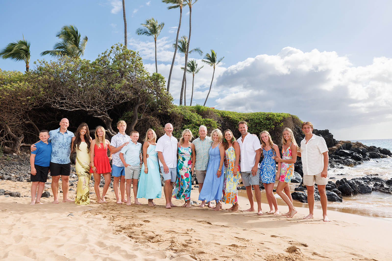 The Large Family Legacy portrait session in natural light and bright tones