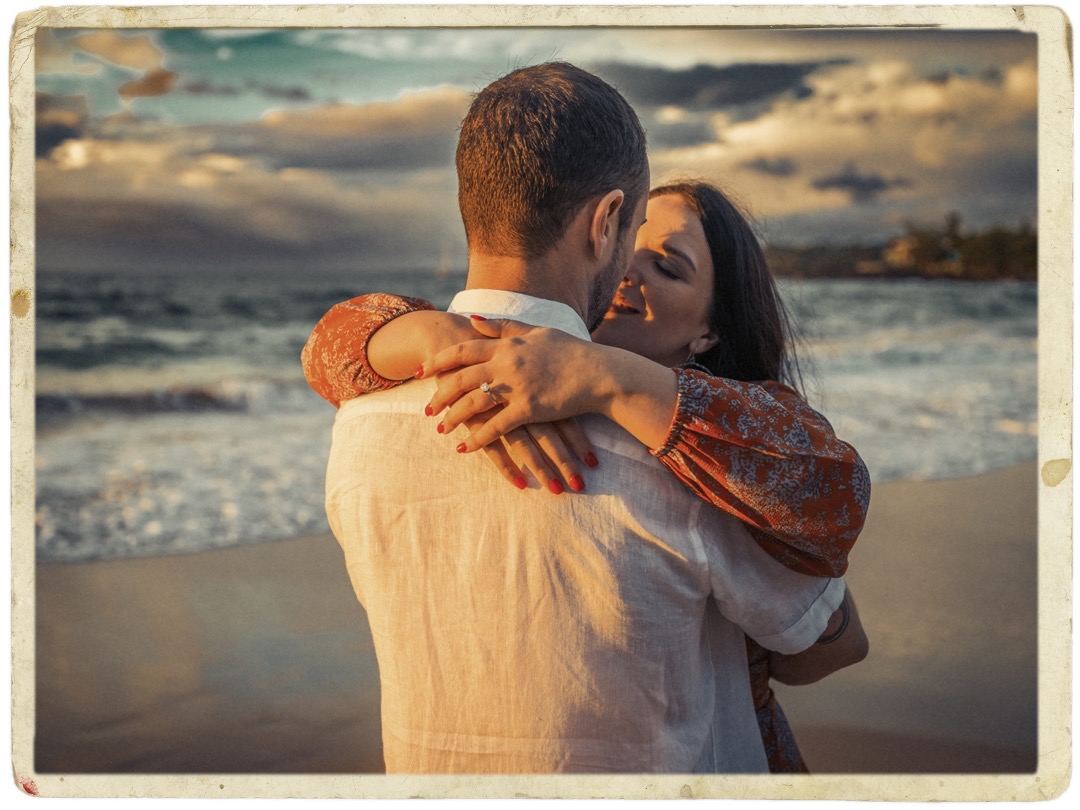 A family portrait on a Maui beach in beautiful natural light